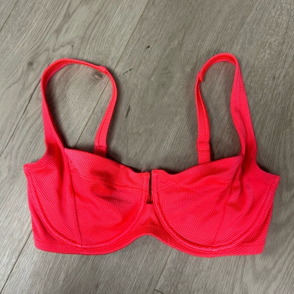 Aerie Unlined Underwire Coral Bikini Top - Picture 1 of 3